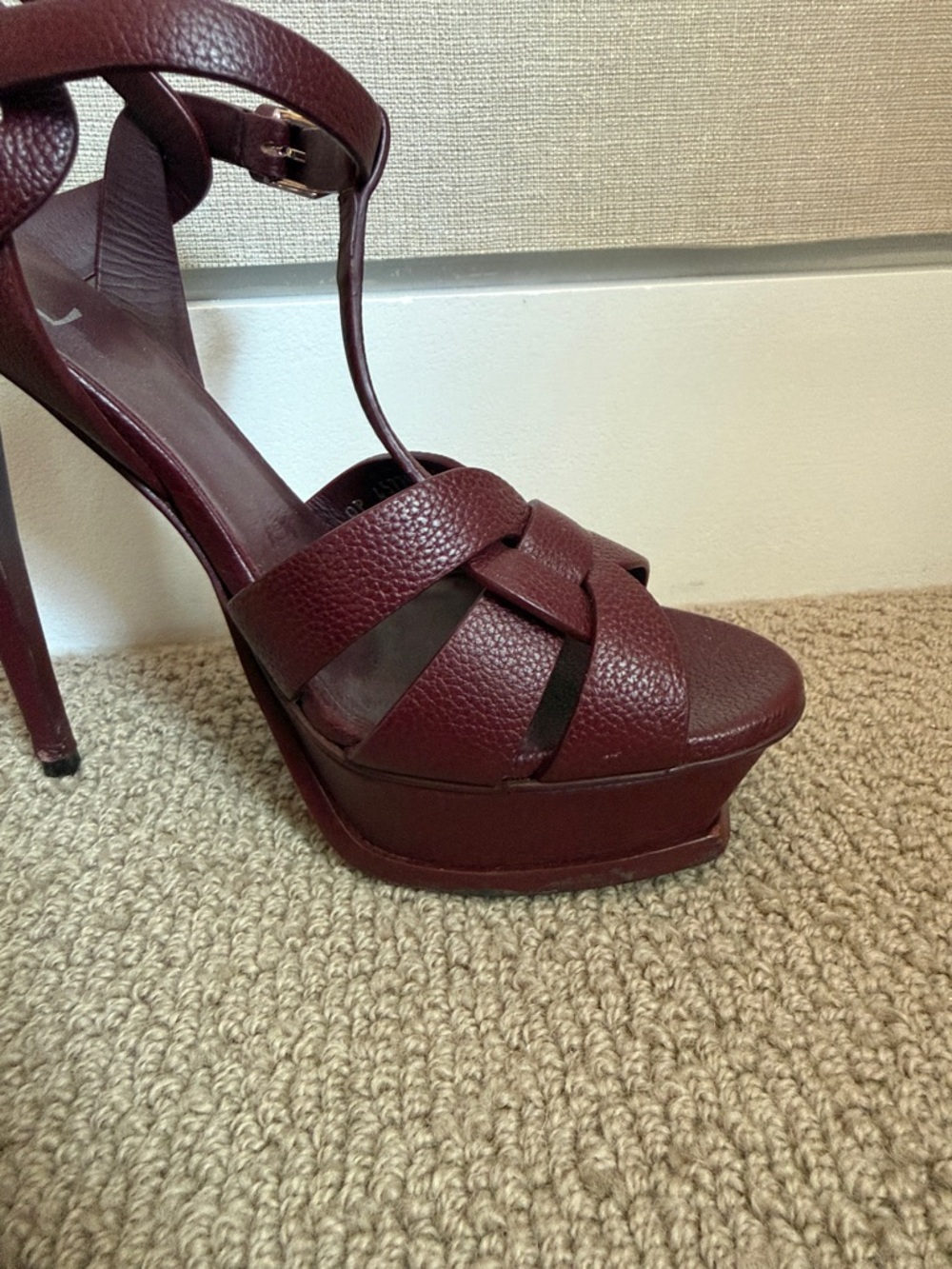 Saint Laurent Burgundy Leather Woven T-Strap Heels - Picture 3 of 7